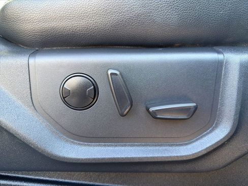 Used 2022 Ford F350 Lariat w/ Lariat Ultimate Package image 30