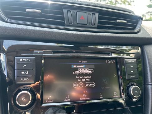 Used 2019 Nissan Rogue S AWD/4WD image 15