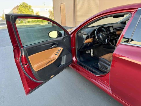 Used 2021 Toyota Avalon XSE w/ Carpet Mat Package (TMS) FWD image 43