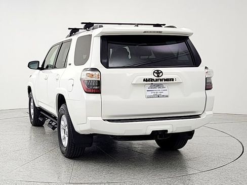 Used 2021 Toyota 4Runner SR5 Premium w/ Moonroof Package AWD/4WD image 6