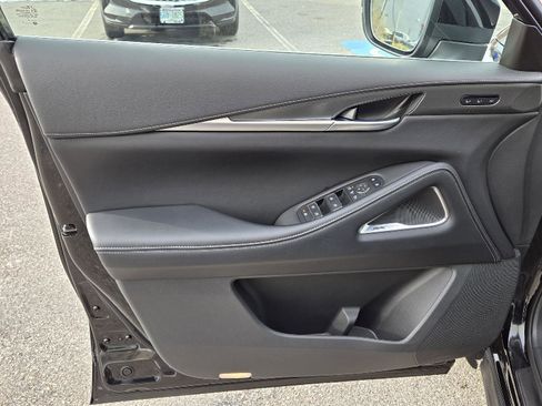 Certified 2025 INFINITI QX60 Luxe w/ Black Edition image 7