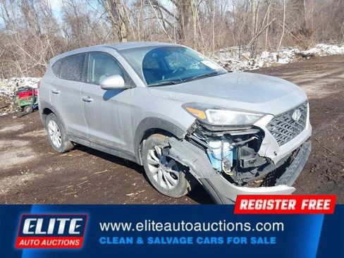 Used 2020 Hyundai Tucson SE w/ Cargo Package image 2