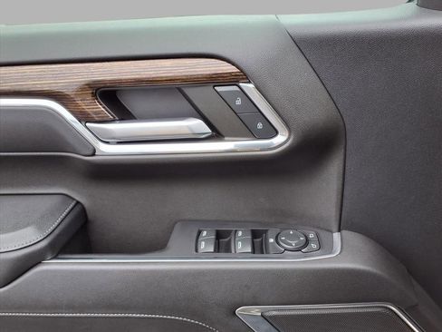 Used 2023 GMC Sierra 1500 Elevation image 15