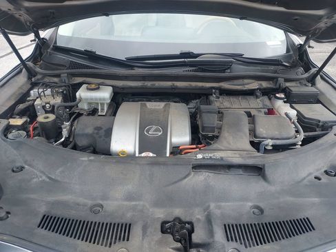 Used 2019 Lexus RX 450h AWD w/ Navigation Package image 40