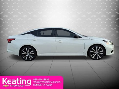 Used 2022 Nissan Altima 2.5 SR image 4