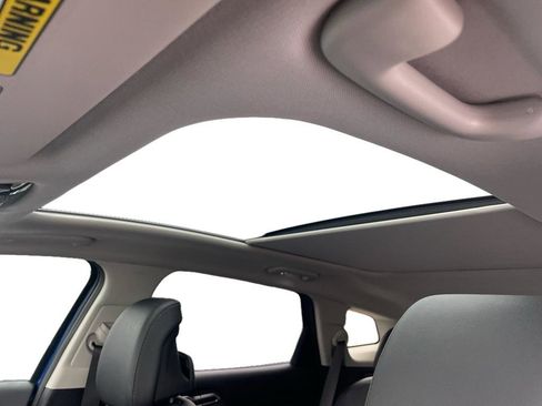 Certified 2025 Kia Sportage SX image 6