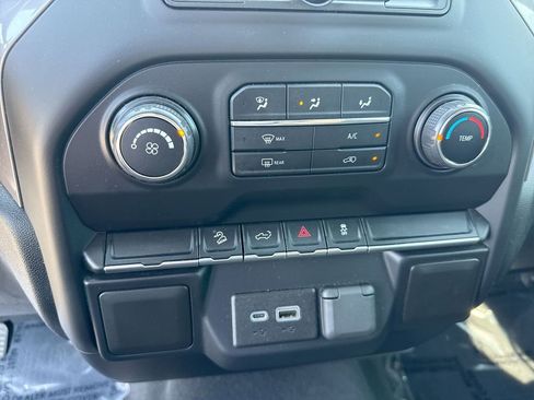 Used 2021 Chevrolet Silverado 1500 Custom Trail Boss AWD/4WD image 14