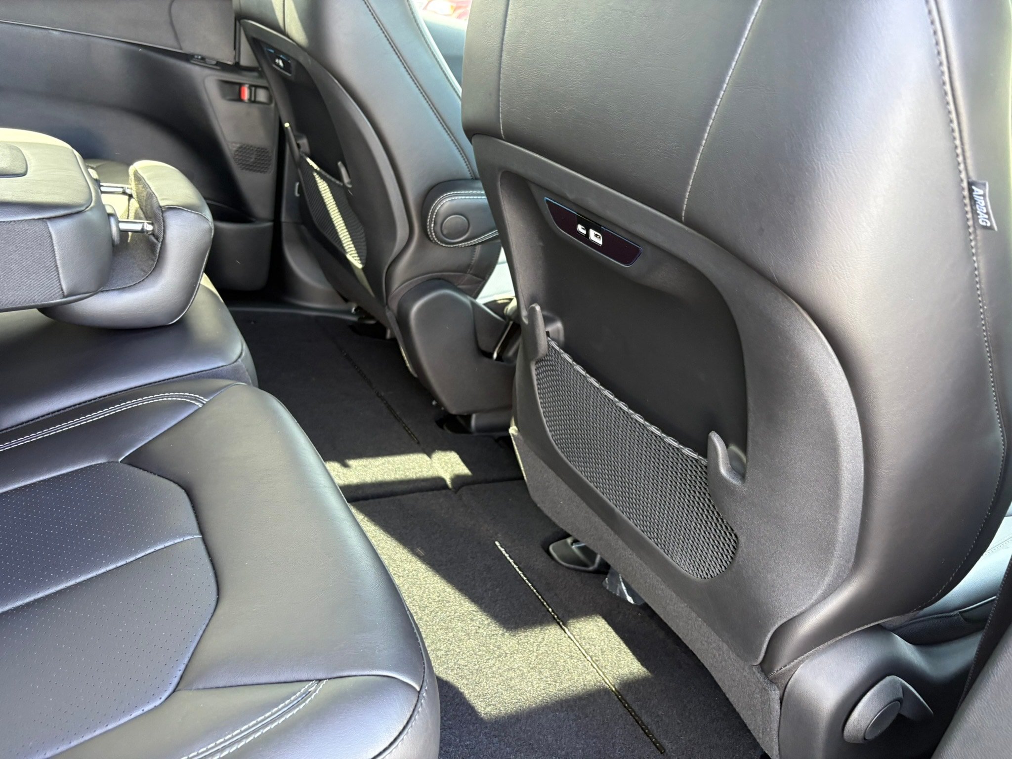 New 2027 Chrysler Pacifica Select FWD image 29