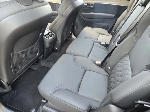 New 2026 Volvo XC90 B6 Plus w/ Protection Package Premier AWD/4WD image 31