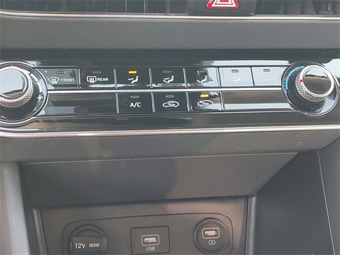 Used 2022 Hyundai Sonata SE image 16