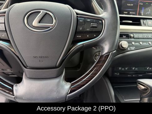 Used 2021 Lexus ES 350 w/ Premium Package FWD image 10