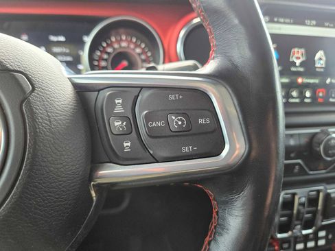 Used 2020 Jeep Wrangler Unlimited Rubicon AWD/4WD image 36