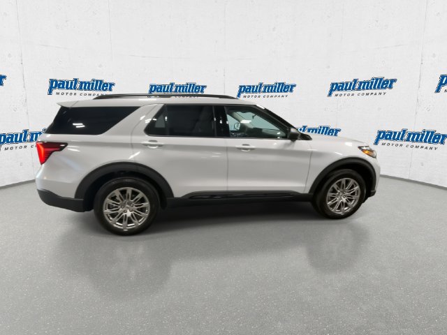 Used 2026 Ford Explorer Active w/ Active Comfort Package AWD/4WD image 13