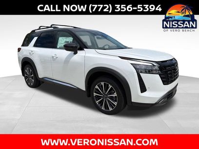 New 2026 Nissan Pathfinder Platinum w/ Cargo Package