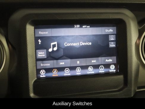 Used 2022 Jeep Wrangler Unlimited Sport image 29