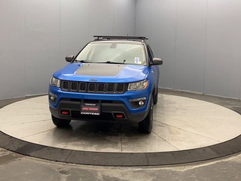 Used 2018 Jeep Compass Trailhawk w/ Cold Weather Group AWD/4WD image 8