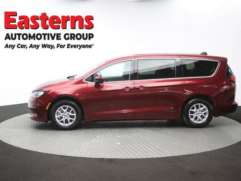 Used 2023 Chrysler Voyager LX FWD image 59