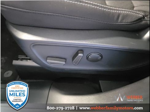 Used 2024 Ford Escape Active AWD/4WD image 12