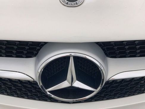 Used 2019 Mercedes-Benz CLA 250 4MATIC image 27