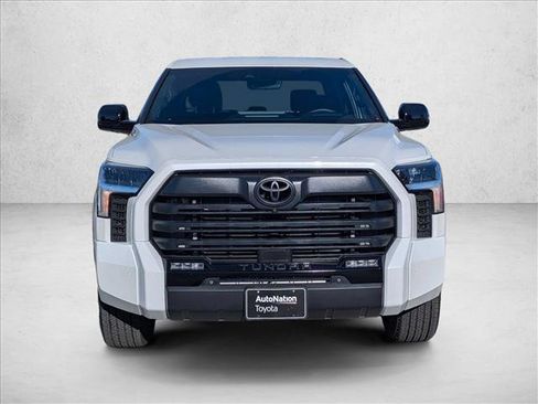 Used 2025 Toyota Tundra Limited image 2