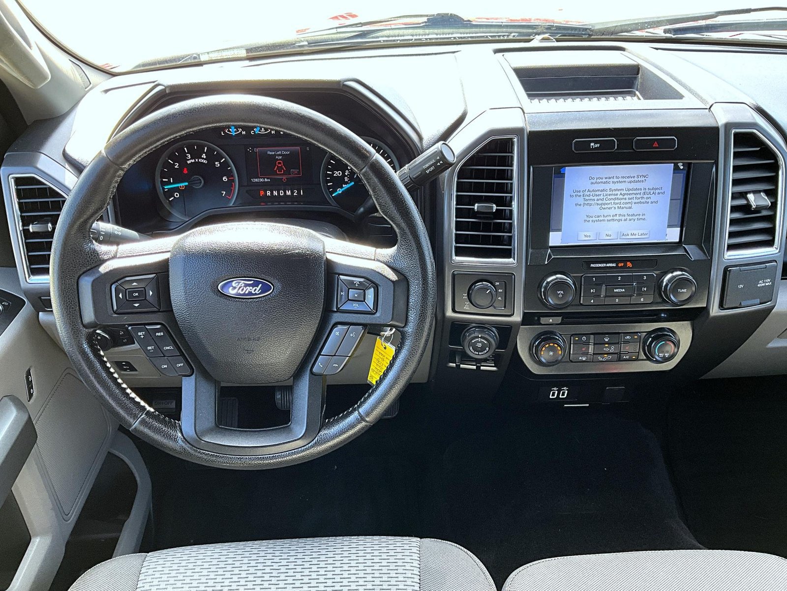 Used 2016 Ford F150 XLT w/ Equipment Group 302A Luxury AWD/4WD image 13