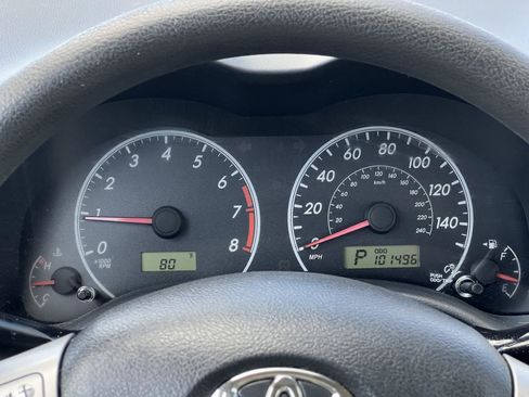 Used 2012 Toyota Corolla LE FWD image 23