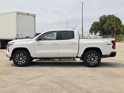 Used 2024 Chevrolet Colorado Z71 w/ Advanced Trailering Package AWD/4WD image 4