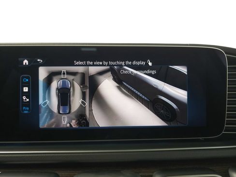 Used 2026 Mercedes-Benz GLS 450 4MATIC image 20