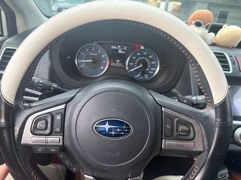 Used 2017 Subaru Crosstrek 2.0i Limited AWD/4WD image 19