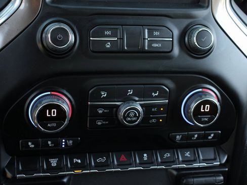 Used 2022 Chevrolet Silverado 2500 High Country image 34