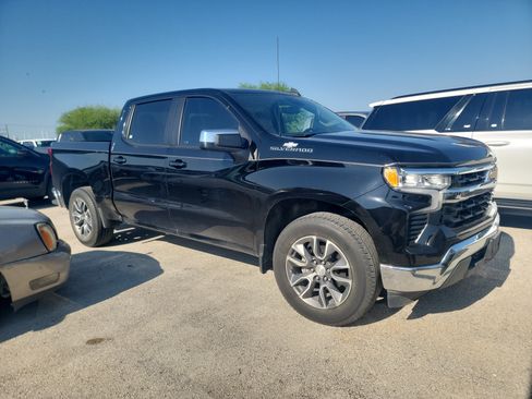 Used 2022 Chevrolet Silverado 1500 LT RWD image 1