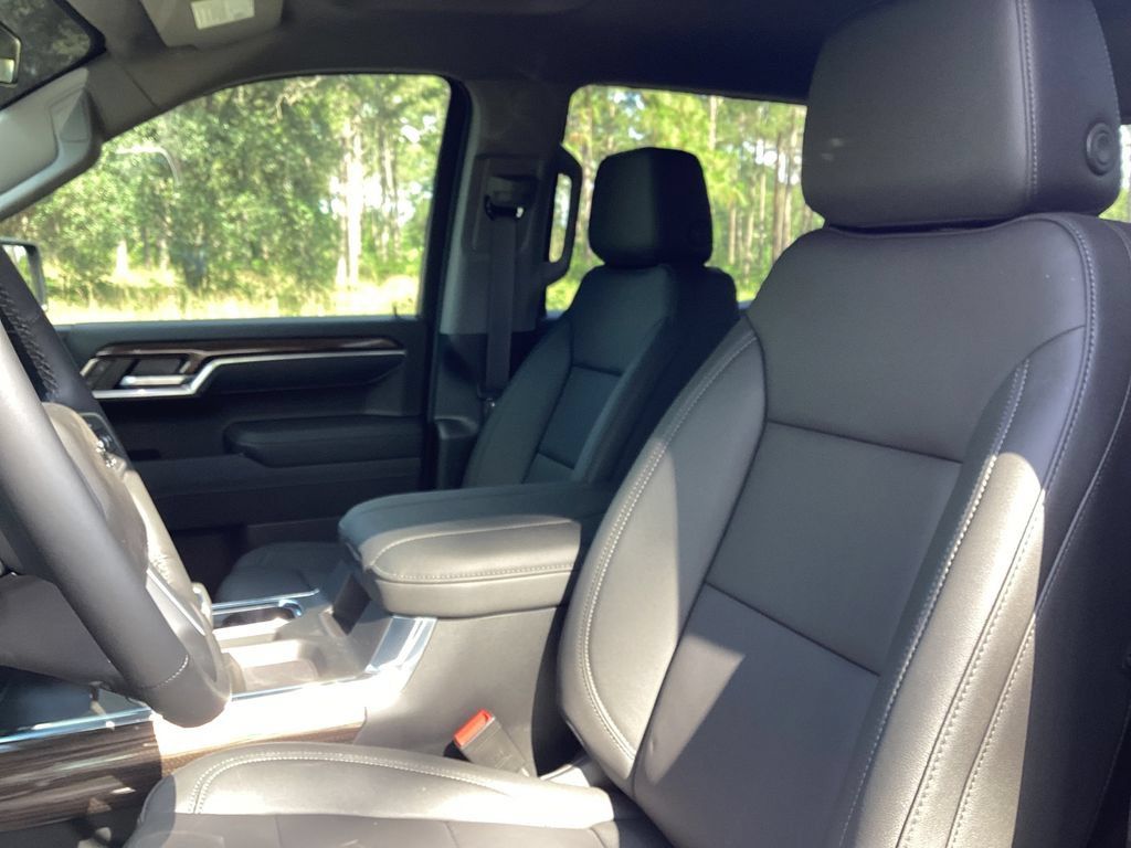 New 2026 Chevrolet Silverado 1500 RST w/ Safety Package AWD/4WD image 15