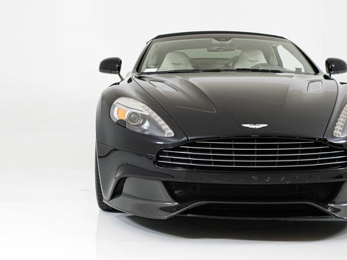 Used 2014 Aston Martin Vanquish Volante RWD image 20