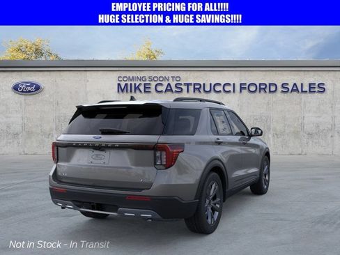 New 2026 Ford Explorer Active AWD/4WD image 8