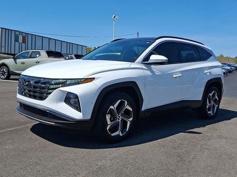 Used 2023 Hyundai Tucson Limited AWD/4WD image 3