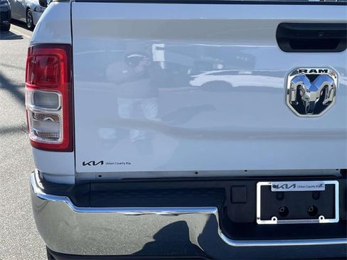 Used 2023 RAM 2500 Big Horn w/ Level 1 Equipment Group image 14