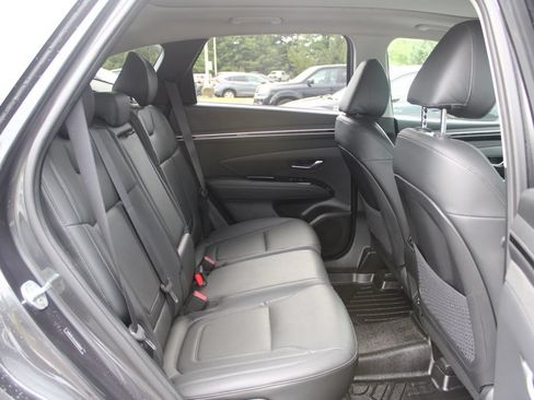 Used 2022 Hyundai Tucson Limited w/ Cargo Package AWD/4WD image 14