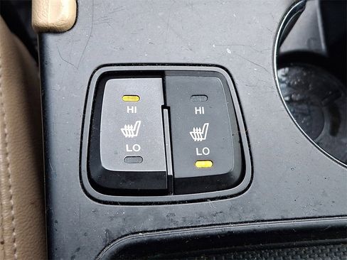 Used 2015 Hyundai Sonata Limited w/ Option Group 02 image 24