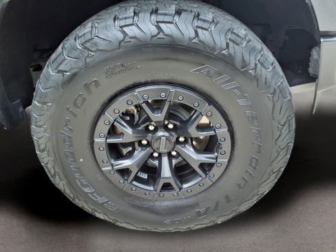 Used 2023 Ford F150 Raptor w/ Raptor 37 Performance Package AWD/4WD image 8