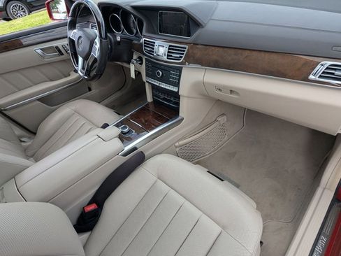 Used 2016 Mercedes-Benz E 400 Sedan image 20