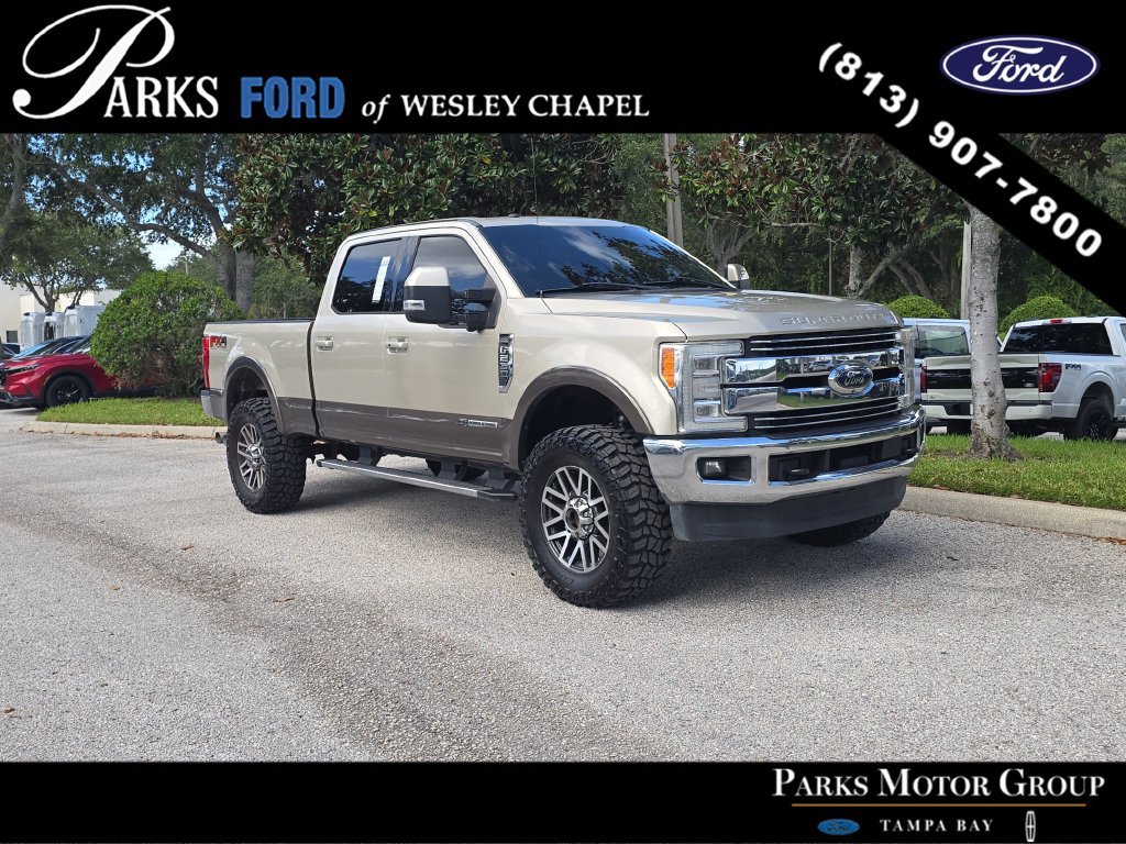 Used 2017 Ford F250 Lariat w/ Lariat Ultimate Package AWD/4WD image 1