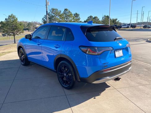 Used 2026 Honda HR-V Sport image 4