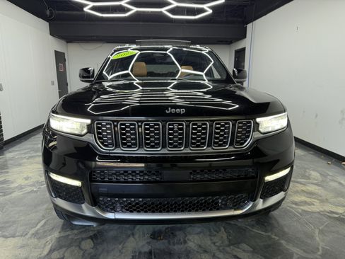 Used 2022 Jeep Grand Cherokee Summit image 8