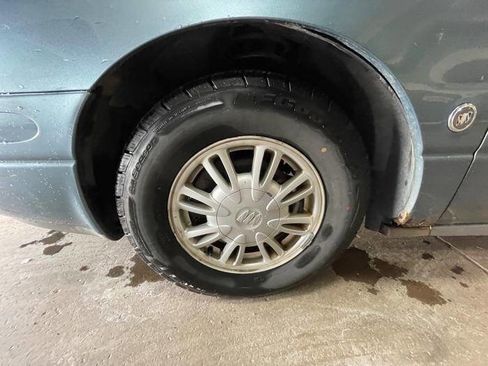 Used 2002 Buick Le Sabre Limited image 10