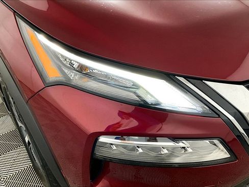 Used 2023 Nissan Rogue SL w/ SL Premium Package image 28