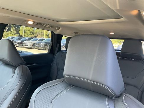 Used 2025 INFINITI QX60 Pure image 16