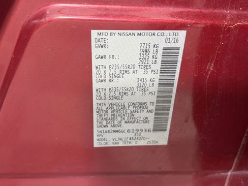 Used 2016 Nissan Pathfinder Platinum w/ Family Entertainment Package AWD/4WD image 9