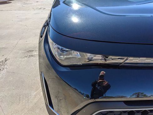 Certified 2024 Kia Soul LX w/ Option Group 015 image 11