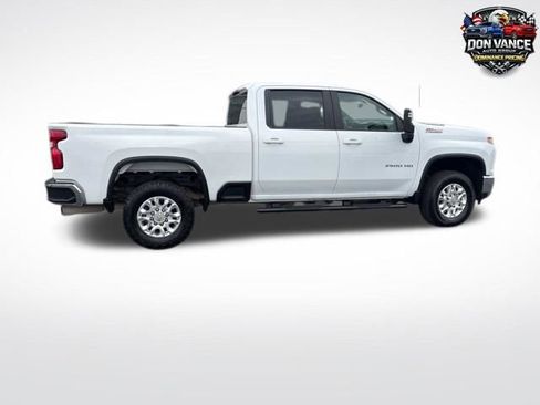 Used 2023 Chevrolet Silverado 2500 LT AWD/4WD image 13