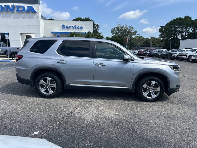Used 2023 Honda Pilot EX-L image 3